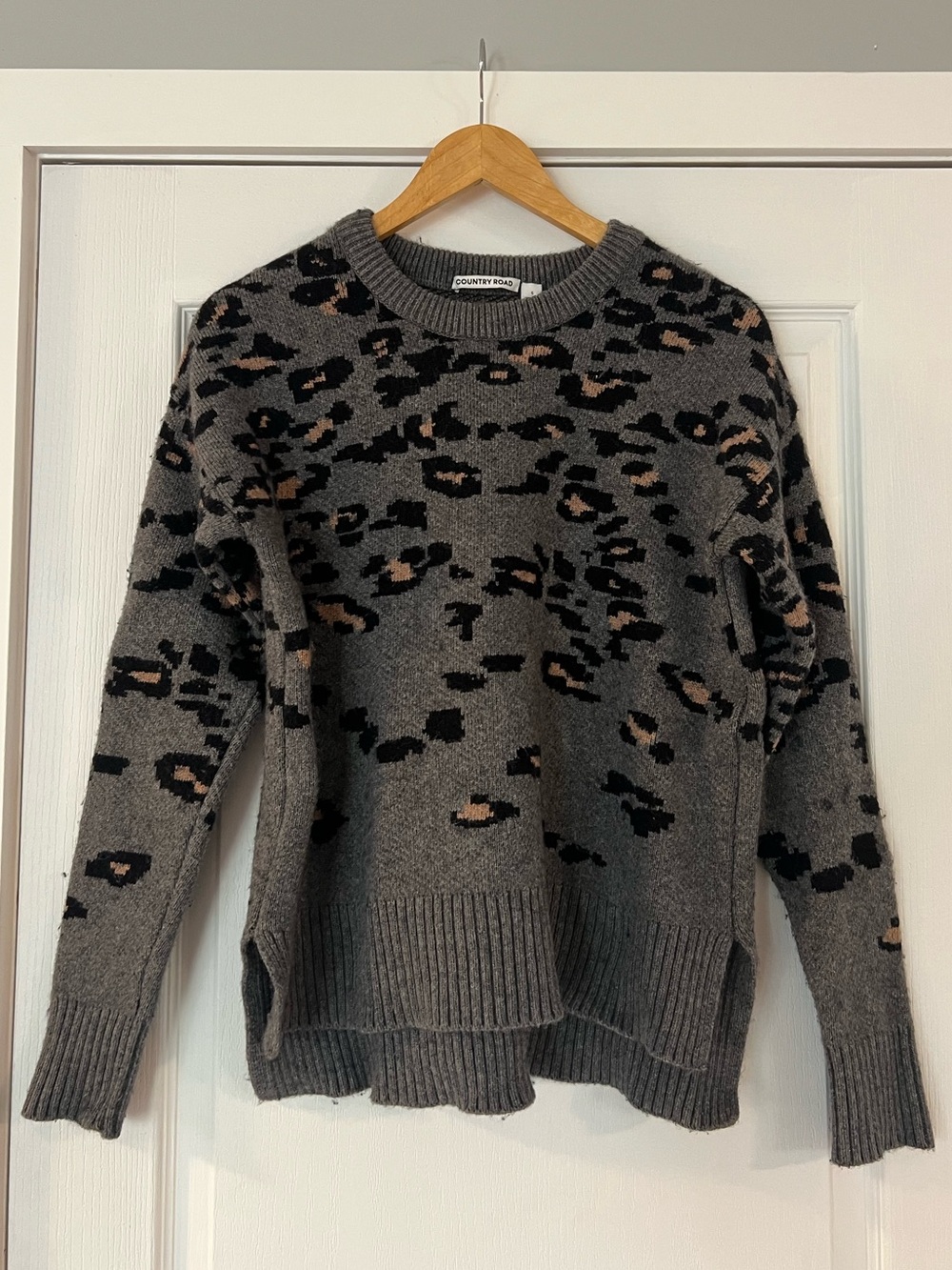 Country Road Gray Leopard-Print Crewneck Sweater with Beige Accents